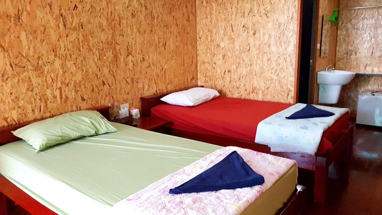 Raft Double or Twin Room with Air-Conditioner and TV