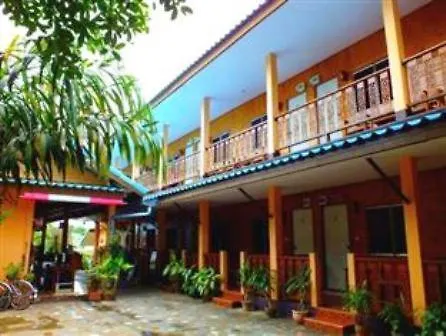 Tamarind Guesthouse-3